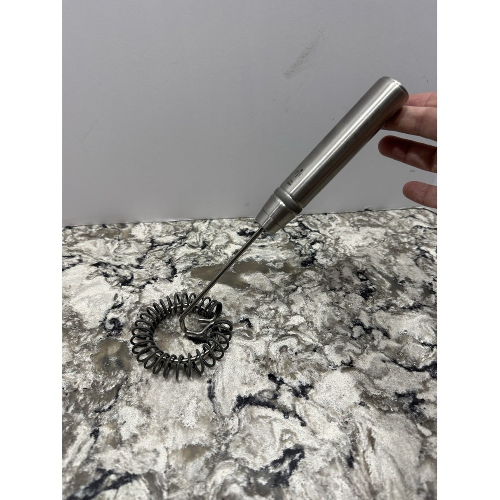 PAMPERED CHEF Sauce Whisk Stainless Steel Handle Silicone Coils